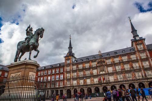 去西班牙留学海牙认证怎么办？