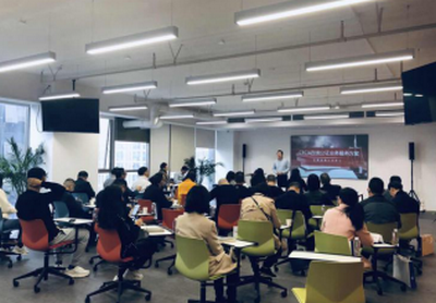 蹲点学习活动现场